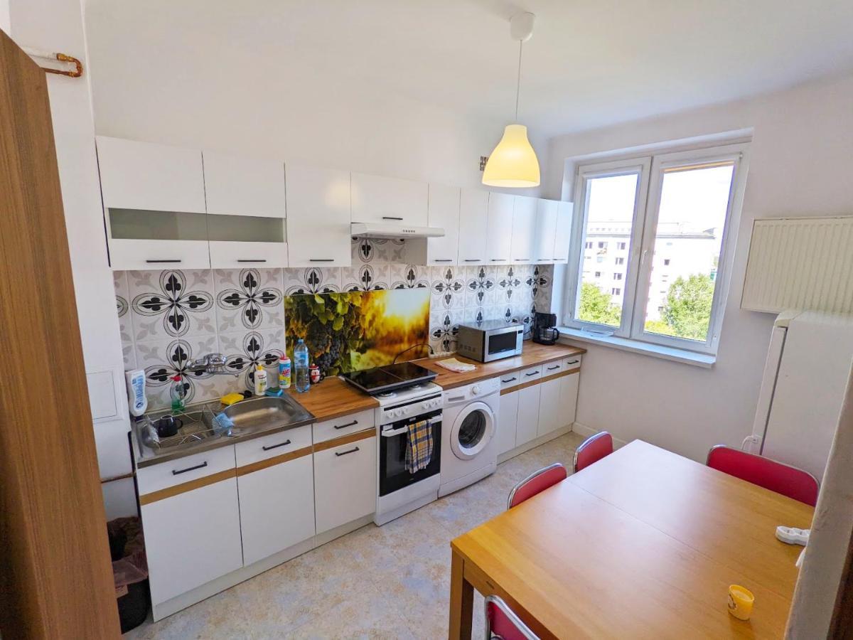 Comfortable And Quiet Flat In Central Warschau Buitenkant foto