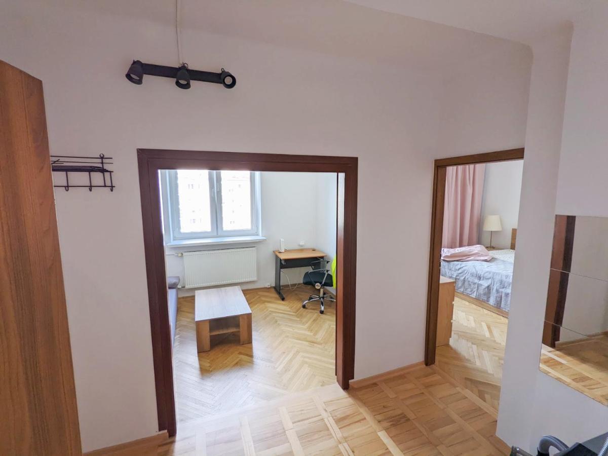 Comfortable And Quiet Flat In Central Warschau Buitenkant foto