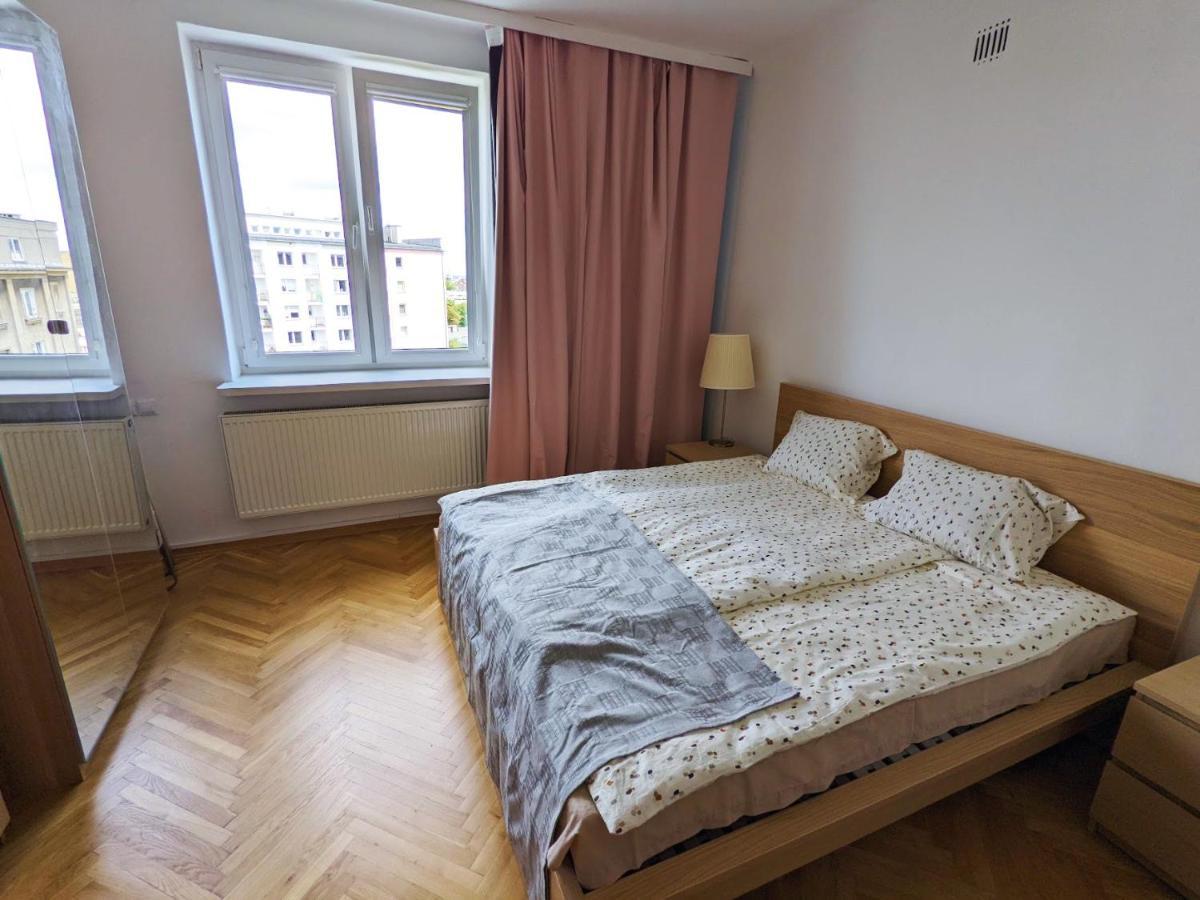 Comfortable And Quiet Flat In Central Warschau Buitenkant foto